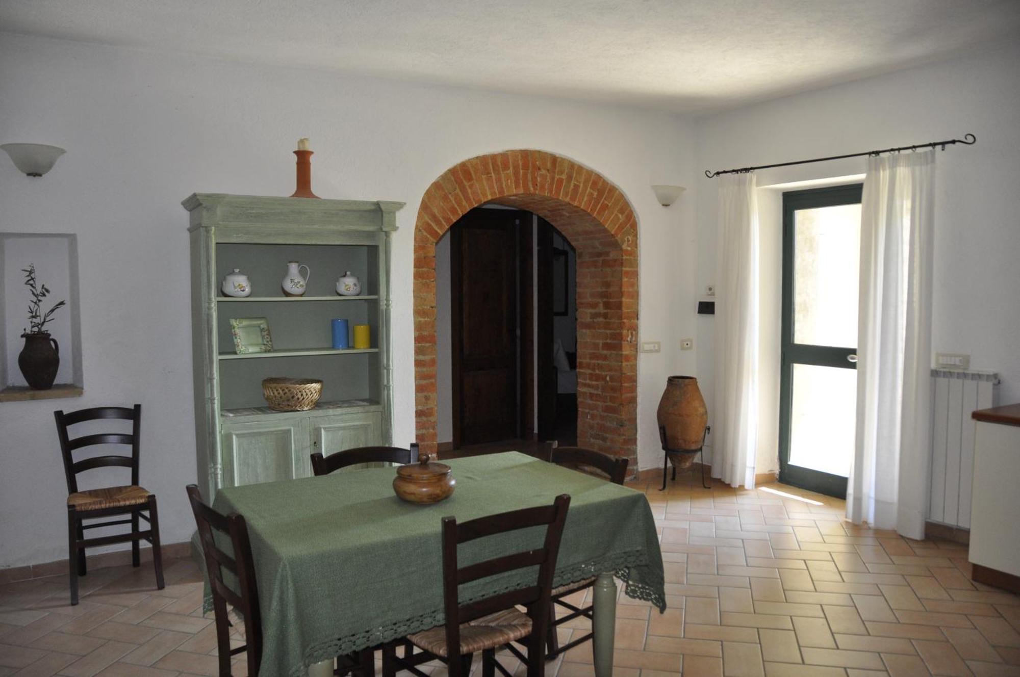 Fattoria Di Rigone Coltavolino Quarto foto