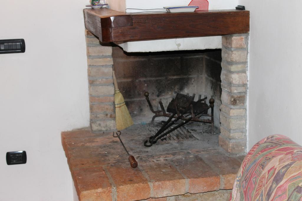 Fattoria Di Rigone Coltavolino Quarto foto